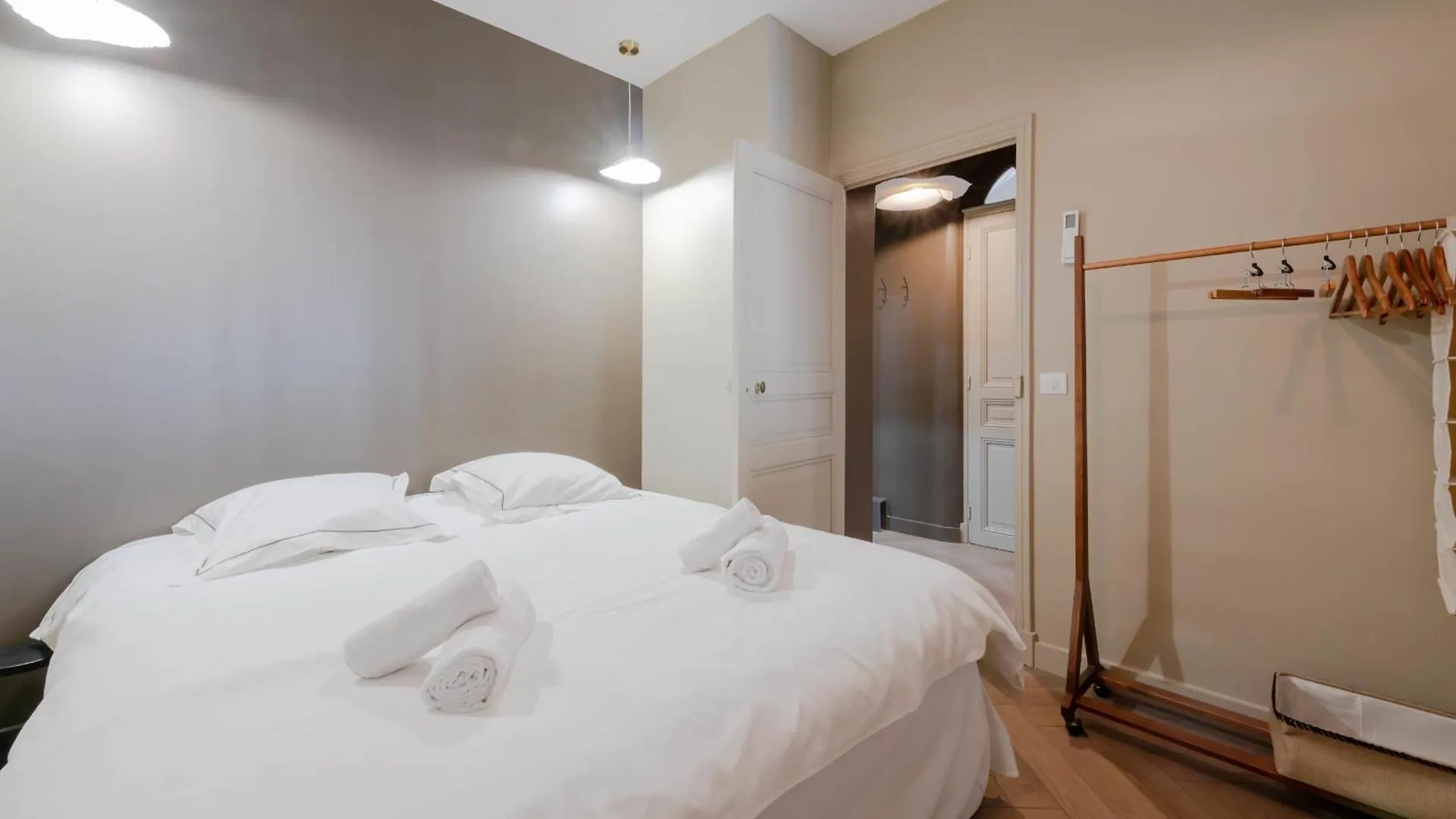 Renovated 1-Br Apartment Heart Of Cannes