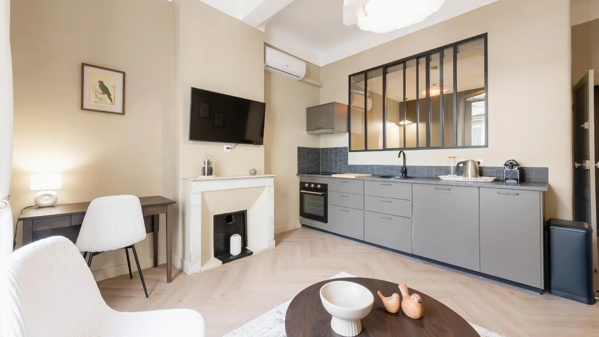 Renovated 1-Br Apartment Heart Of Cannes