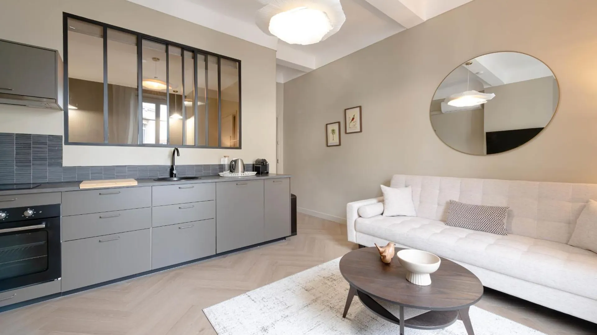 Renovated 1-Br Apartment Heart Of Cannes